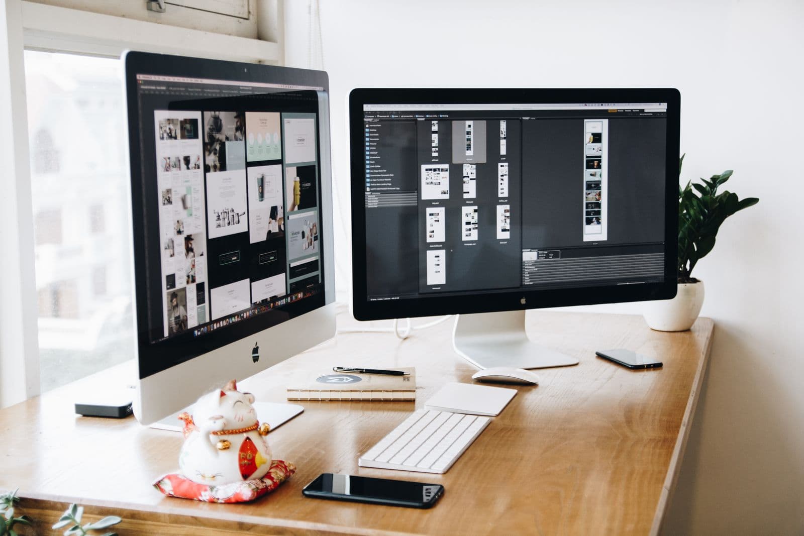 Návrh prezentačního webu — design webových stránek na obrazovkách studia
